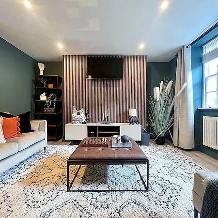 Fabulous Large Apartment In Great Location Bath Dış mekan fotoğraf