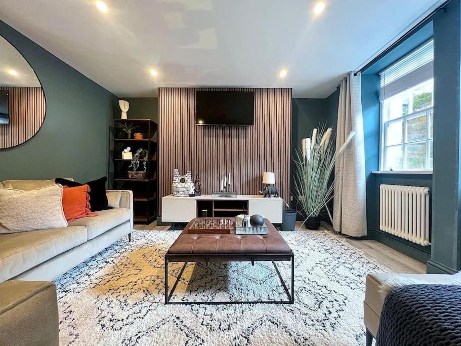 Fabulous Large Apartment In Great Location Bath Dış mekan fotoğraf